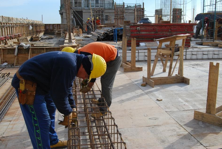 Preacuerdo entre SUNCA y cámaras empresariales: prevé reducción escalonada de jornada laboral