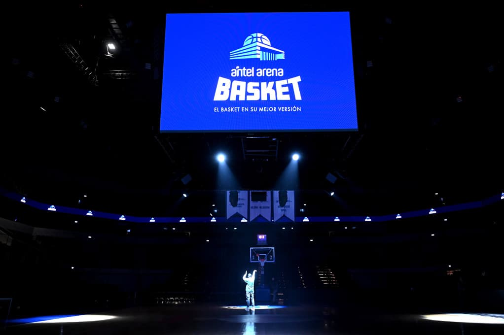 Antel lanzó el Antel Arena Basket con la Selección Uruguaya como local ante Argentina