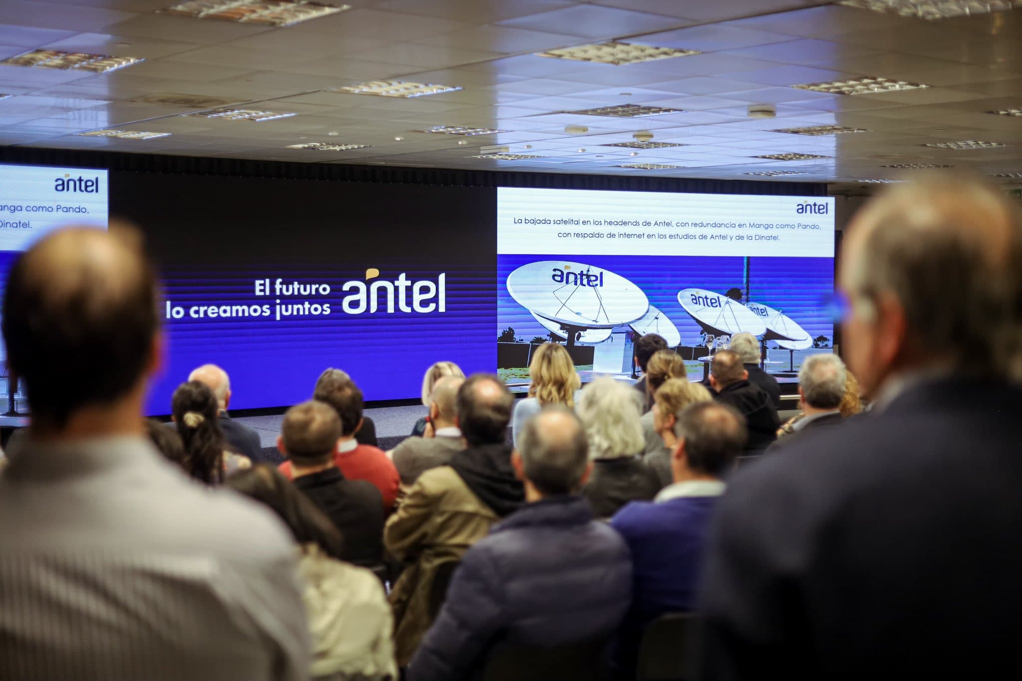 Clientes de Antel podrán ver los partidos de Uruguay en el Mundial sin consumir datos