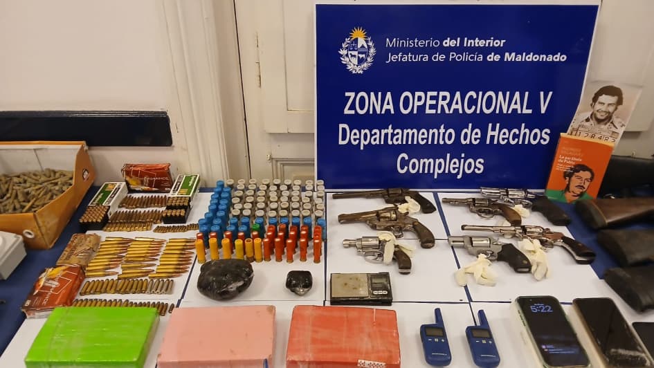 Operación "Despertar": detienen a narcotraficante en San Carlos y secuestran armas y cocaína