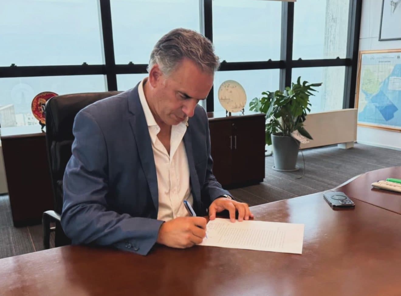 Presidente Orsi firmó reglamentación de la eutansia en Uruguay