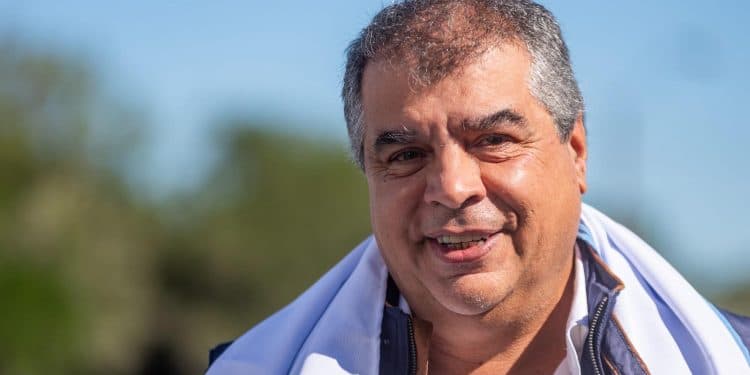 Blás sobre campañas publicitarias del gobierno: No es gastando plata de todos que van a mejorar imágen